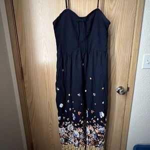 Maurices jumpsuit right in time for fall! Beautiful navy blue with floral design